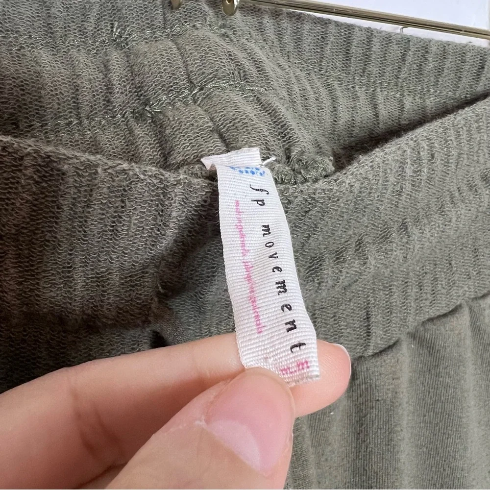 FREE PEOPLE Movement‎ Sunny Skinny Sweatpants. Size Medium.